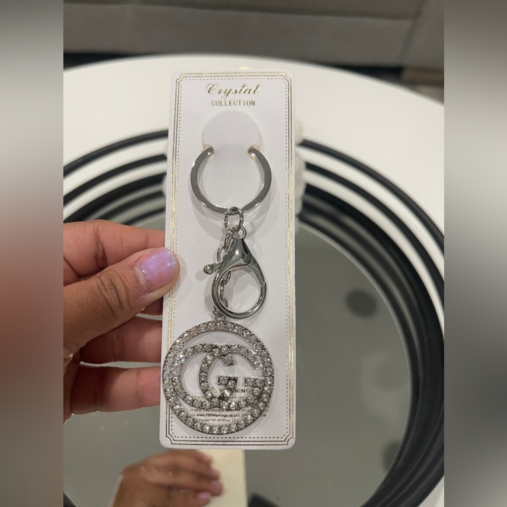 Fashion Charm Keychain Rhinestone - Picture 3 of 3